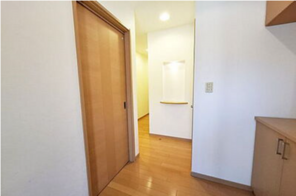 貝塚市久保、中古一戸建ての画像です
