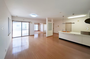 岸和田市上松町、中古一戸建ての画像です