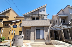 岸和田市上松町、中古一戸建ての画像です