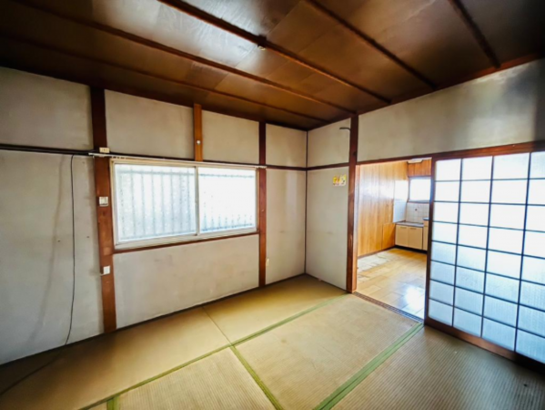 岸和田市上松町、中古一戸建ての画像です