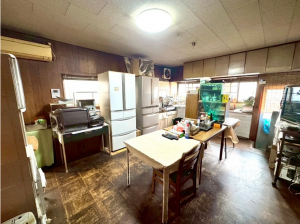 泉佐野市鶴原、中古一戸建ての画像です