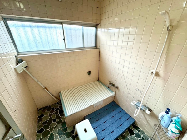 泉佐野市鶴原、中古一戸建ての画像です