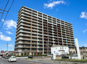 泉佐野市羽倉崎、マンションの画像です