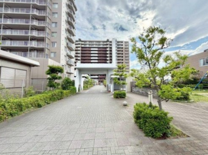 泉佐野市羽倉崎、マンションの画像です