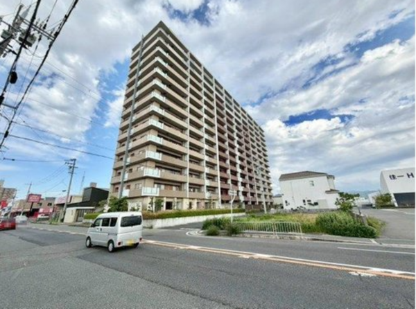 泉佐野市羽倉崎、マンションの画像です