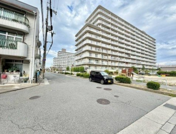 泉佐野市羽倉崎、マンションの画像です