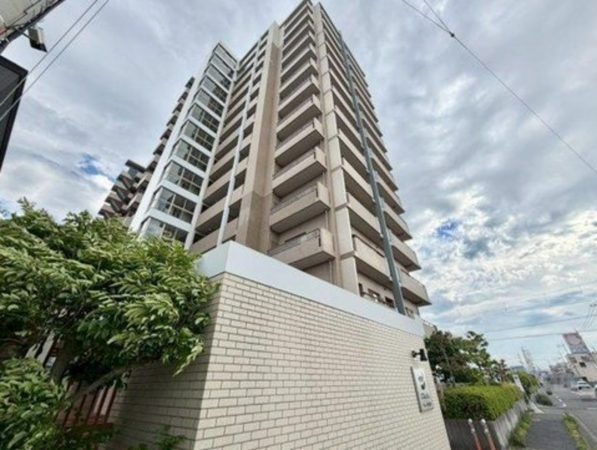 泉佐野市羽倉崎、マンションの画像です
