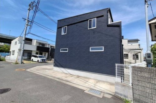 貝塚市脇浜、中古一戸建ての画像です