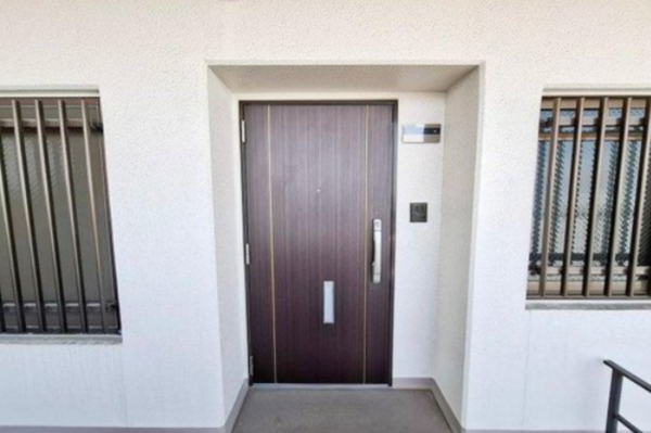 貝塚市清児、マンションの画像です