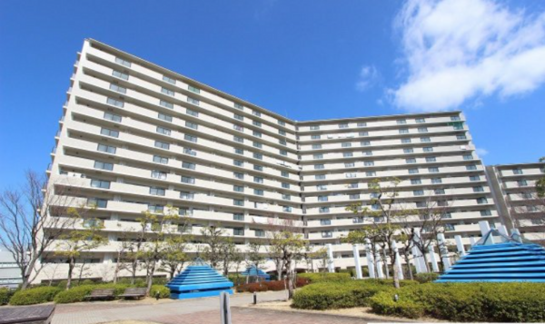 貝塚市清児、マンションの画像です
