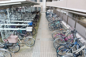 岸和田市土生町、マンションの画像です