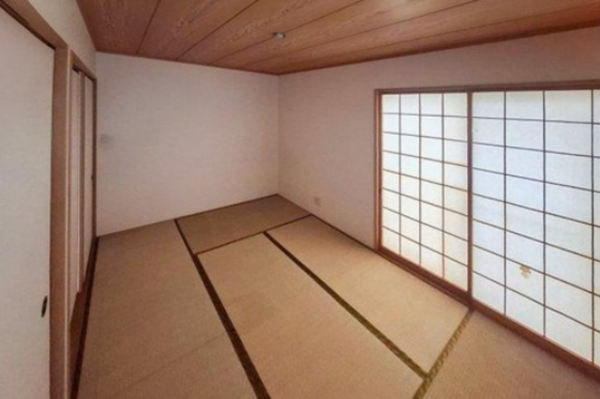 泉佐野市長滝、中古一戸建ての画像です