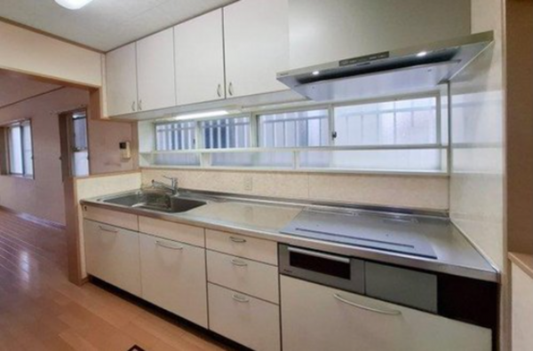 泉佐野市長滝、中古一戸建ての画像です