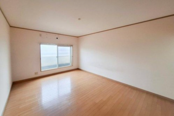 泉佐野市長滝、中古一戸建ての画像です