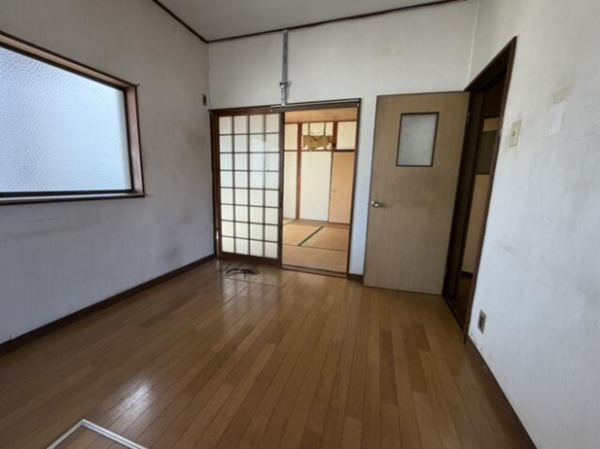 岸和田市松風町、中古一戸建ての画像です