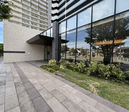 泉佐野市日根野、マンションの画像です