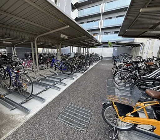 泉佐野市日根野、マンションの画像です