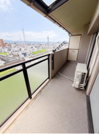 泉佐野市湊、マンションの画像です