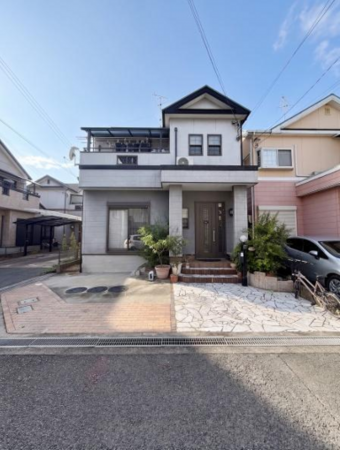泉佐野市中庄、中古一戸建ての画像です