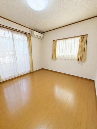 泉佐野市中庄、中古一戸建ての画像です