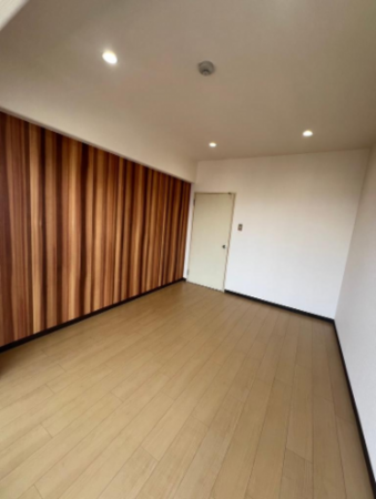 岸和田市下野町、マンションの画像です