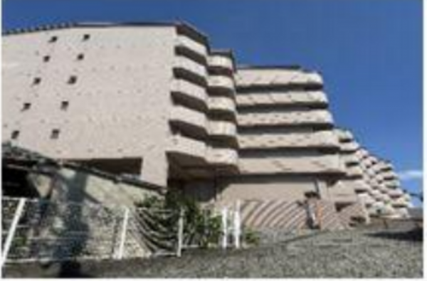 泉南郡熊取町大久保北、マンションの画像です
