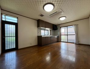 泉佐野市泉ケ丘、中古一戸建ての画像です