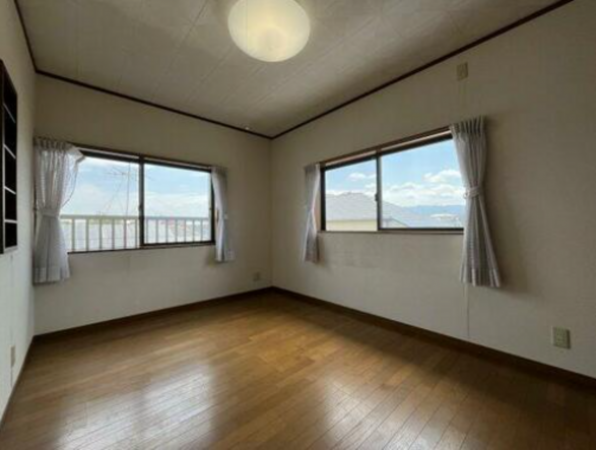 泉佐野市泉ケ丘、中古一戸建ての画像です