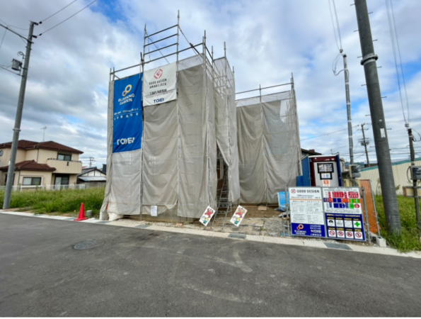 泉佐野市日根野、新築一戸建ての画像です