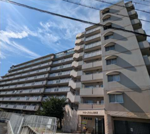 貝塚市澤、マンションの画像です