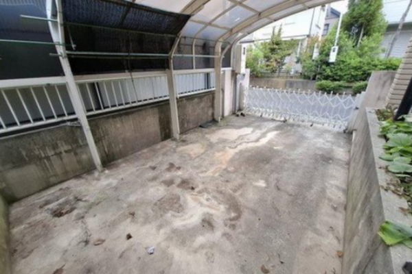 貝塚市二色、中古一戸建ての画像です