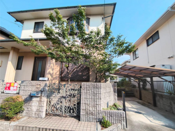 貝塚市二色、中古一戸建ての画像です