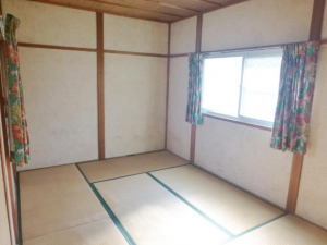貝塚市久保、中古一戸建ての画像です
