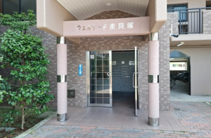 貝塚市半田、マンションの画像です