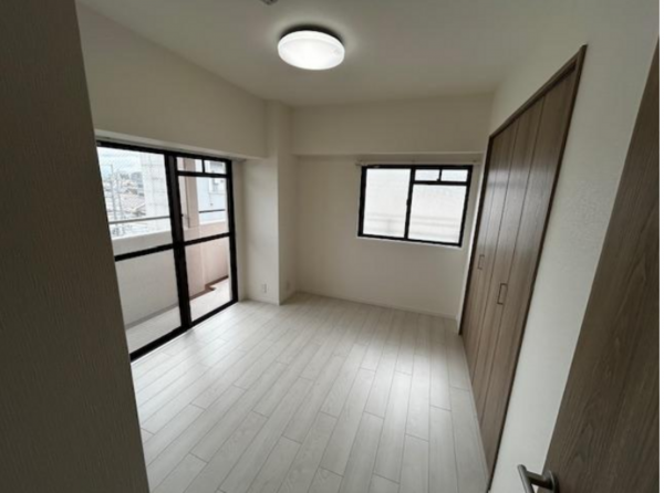 岸和田市上野町東、マンションの画像です