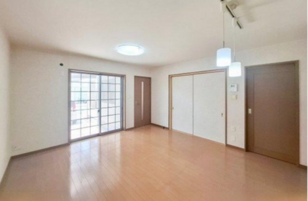 岸和田市西大路町、中古一戸建ての画像です