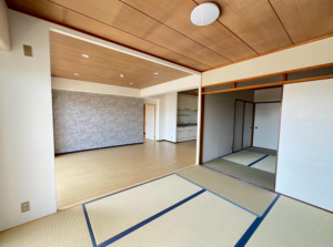岸和田市下野町、マンションの画像です