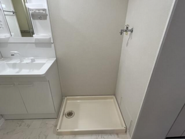 貝塚市地蔵堂、マンションの画像です