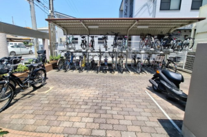 岸和田市荒木町、マンションの画像です