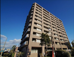岸和田市岸城町、マンションの画像です