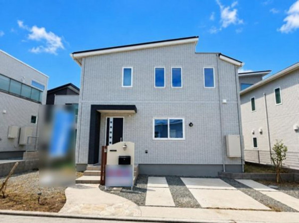 岸和田市岸の丘町、中古一戸建ての画像です