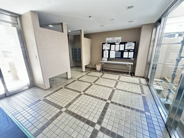 貝塚市地蔵堂、マンションの画像です