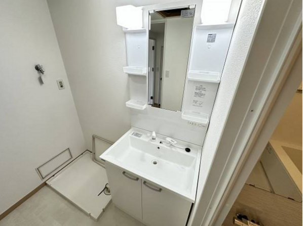 貝塚市地蔵堂、マンションの画像です