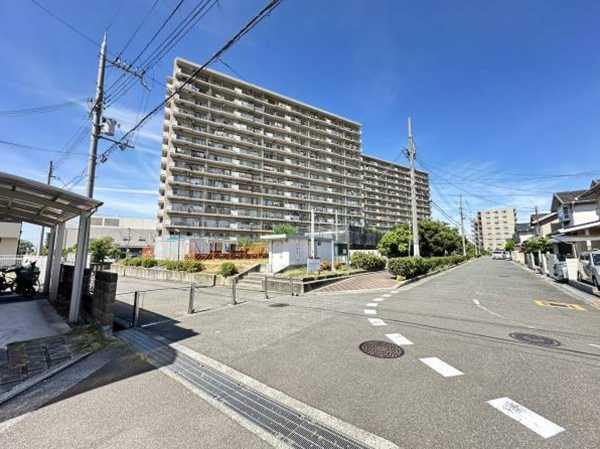 貝塚市地蔵堂、マンションの画像です
