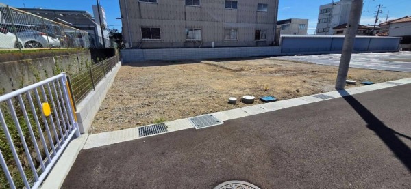 泉佐野市新安松、新築一戸建ての画像です