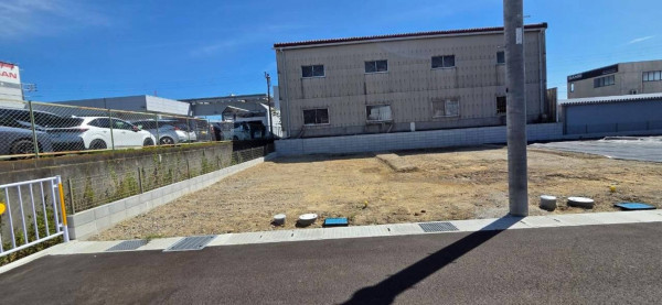 泉佐野市新安松、新築一戸建ての画像です
