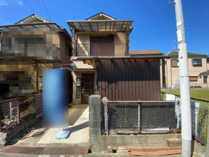 岸和田市箕土路町、中古一戸建ての画像です