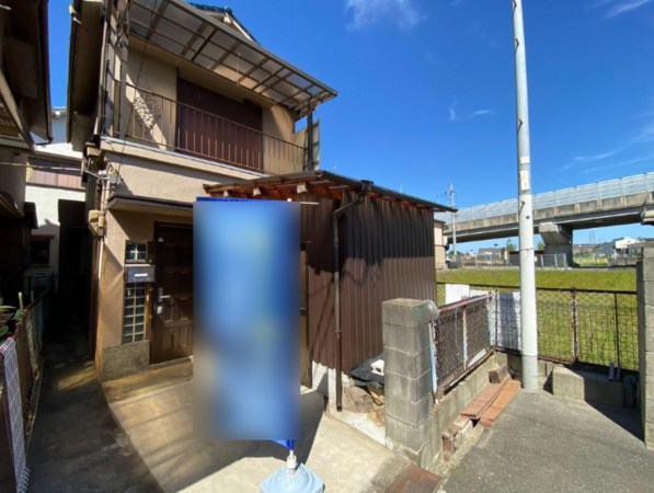 岸和田市箕土路町、中古一戸建ての画像です