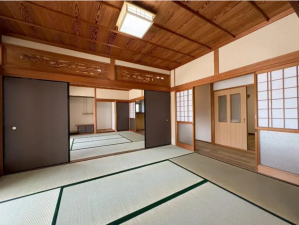 泉佐野市南中安松、中古一戸建ての画像です