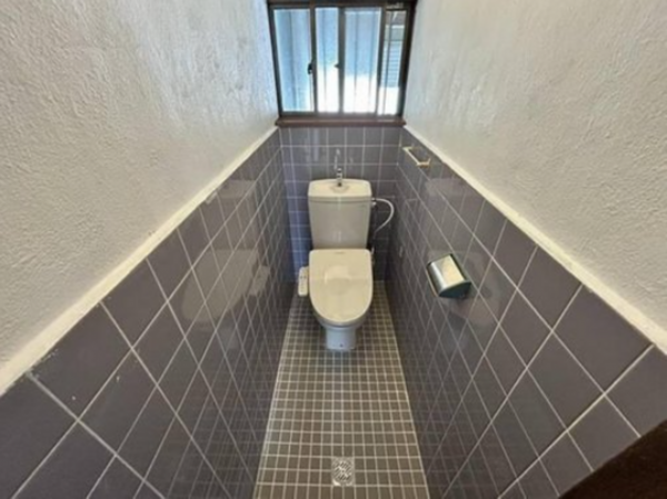 泉佐野市上瓦屋、中古一戸建ての画像です